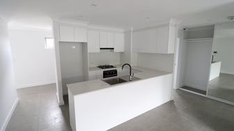 Spacious & Modern Two Bedroom Apartment - 12/26 Lydbrook St, Westmead NSW 2145 - 2