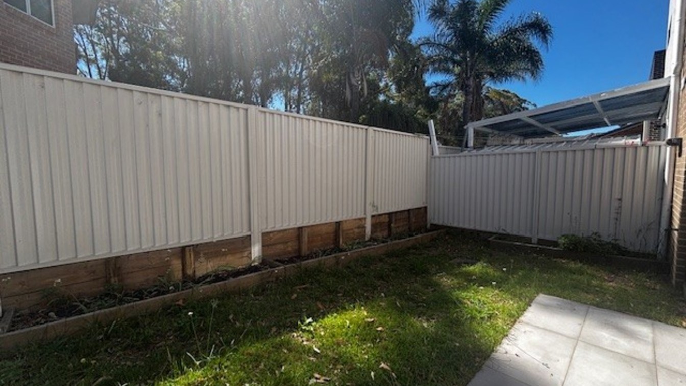 Stylish Brand-New Townhouse - Affordable Housing Conditions Apply   - 4/165 Green Valley Rd, Green Valley NSW 2168 - 6