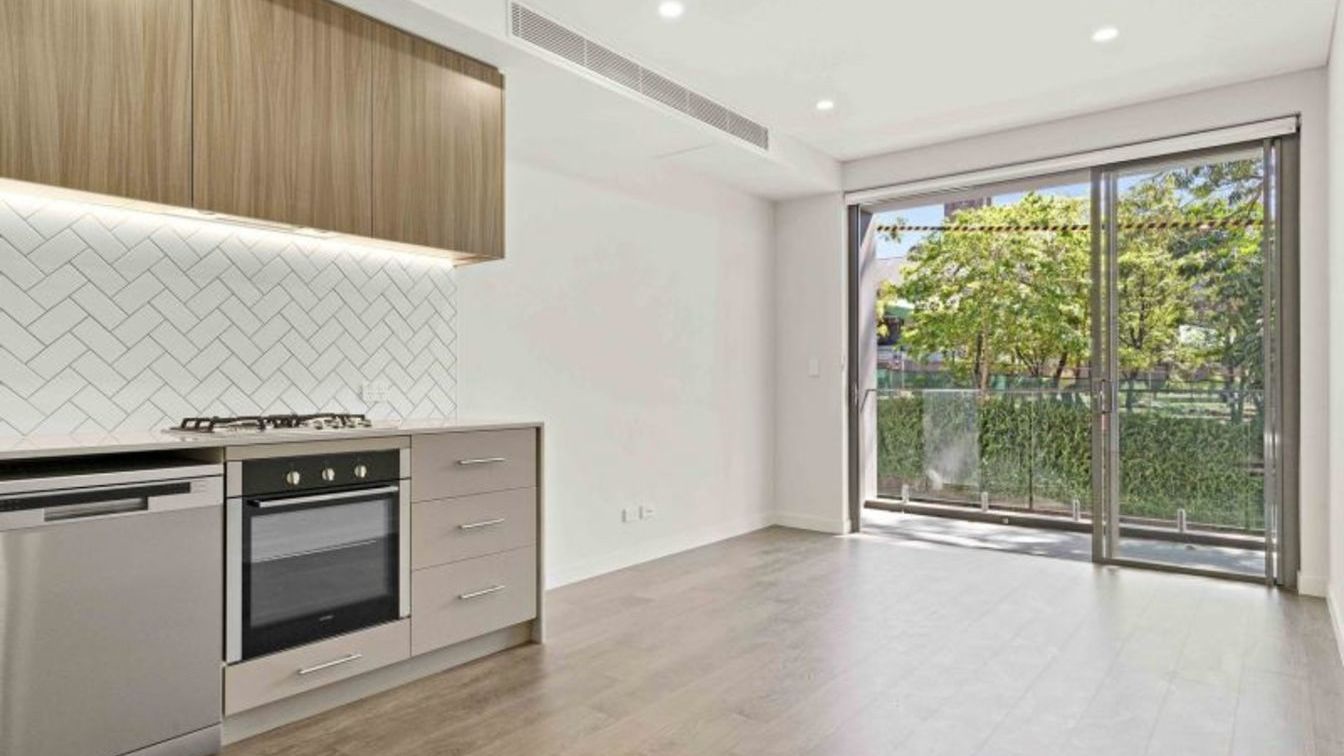 Brand New Apartment - Affordable Rental Housing - 7/43 Dudley St, Coogee NSW 2034 - 1
