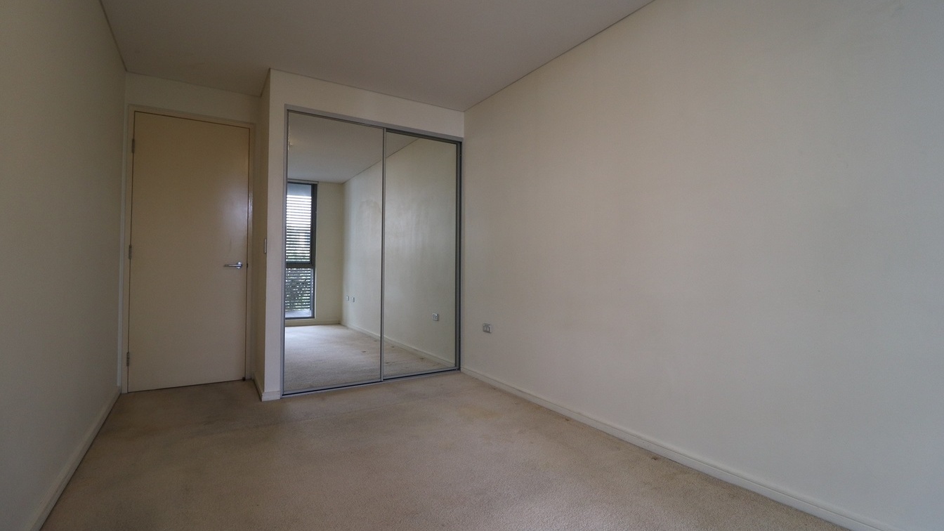 Light filled one bedroom - 208/39 Cooper St, North Strathfield NSW 2137 - 6