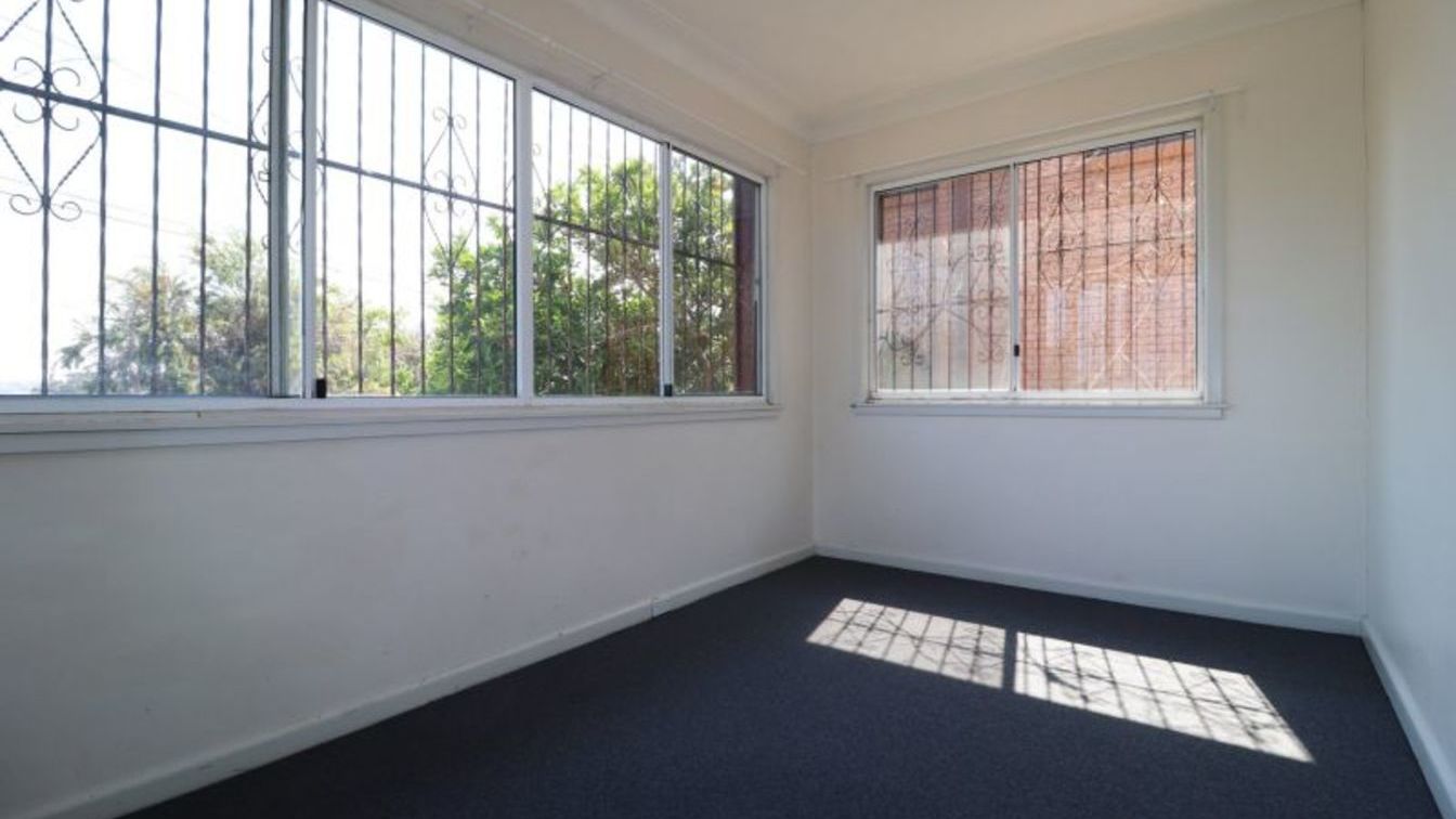 Semi Detached Home close to everything! - Affordable Housing - 2/1 Bedford Cres, Dulwich Hill NSW 2203 - 4