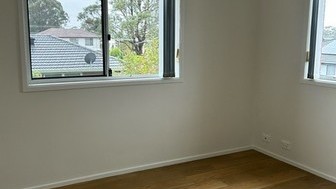 Family friendly townhouse - 4/111a Saywell Rd, Macquarie Fields NSW 2564 - 4
