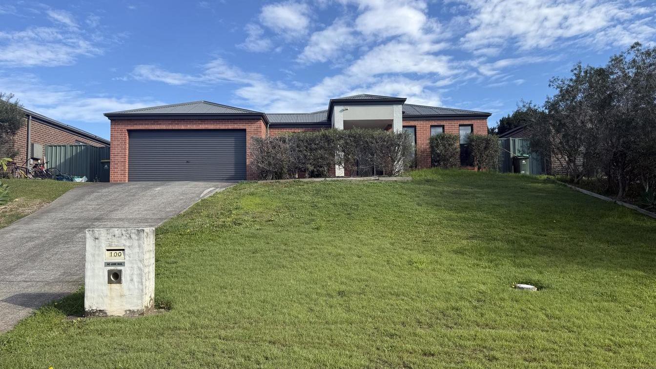 Family Friendly Home in Wauchope - 100 Riverbreeze Dr, Crosslands NSW 2446 - 1