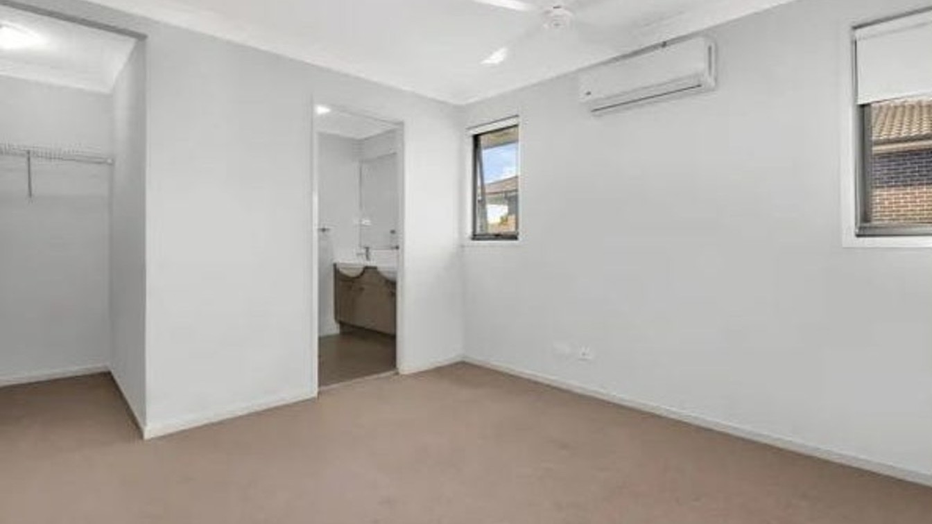 Stylish Townhouse - Affordable Housing Scheme - 51 Yarang St, Bungarribee NSW 2767 - 3