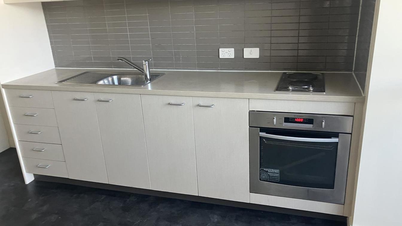 Affordable Property - Camperdown  - 213/31 Pyrmont Bridge Rd, Camperdown NSW 2050 - 4