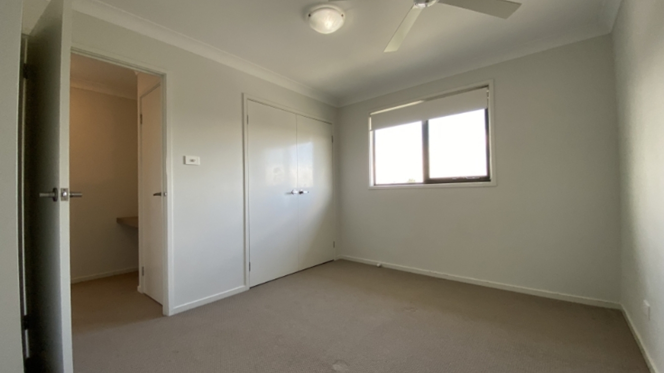  Spacious Family Home - National Rental Affordability Scheme (NRAS) - 3A Trevor Housley Ave, Bungarribee NSW 2767 - 6