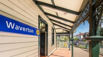 Ideally Situated One-Bedroom Apartment with Dedicated Parking Space - 1/19 Priory Rd, Waverton NSW 2060 - 4