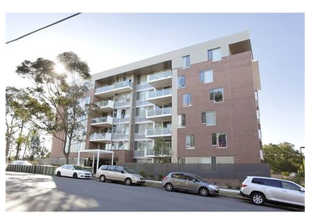 Spacious One Bedroom Unit Available!!  - 46/1 Shortland St, Telopea NSW 2117