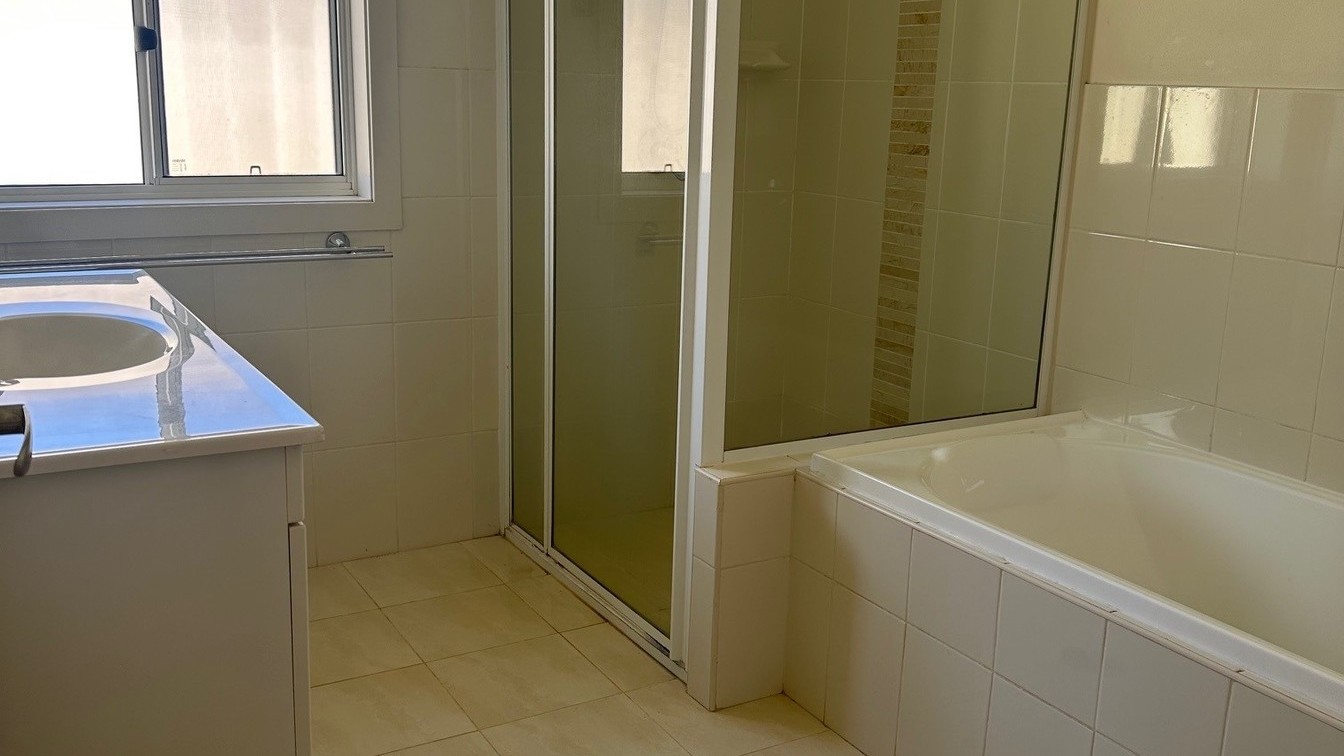 Family Friendly Home - 30 Rivergum Dr, Port Macquarie NSW 2444 - 9