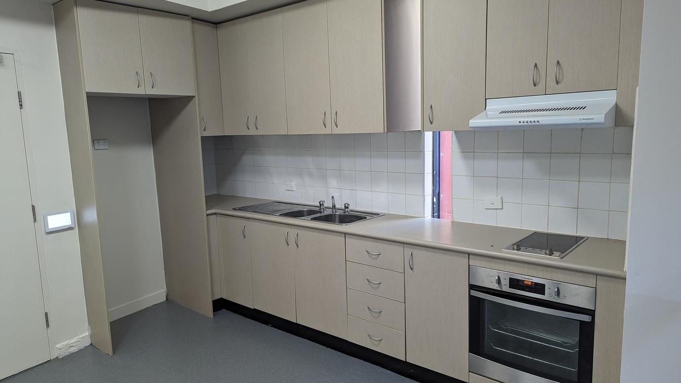  Affordable pet friendly studio apartment Camperdown - 31 Pyrmont Bridge Rd, Camperdown NSW 2050 - 4