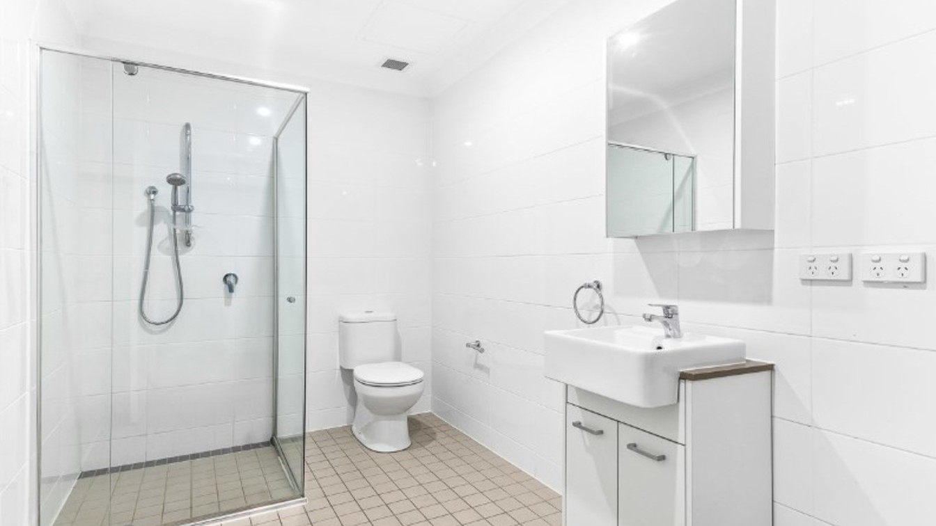 Modern One Bedroom Apartment - National Rental Affordability Scheme (NRAS) - 104/16 Collett Parade, Parramatta NSW 2150 - 5