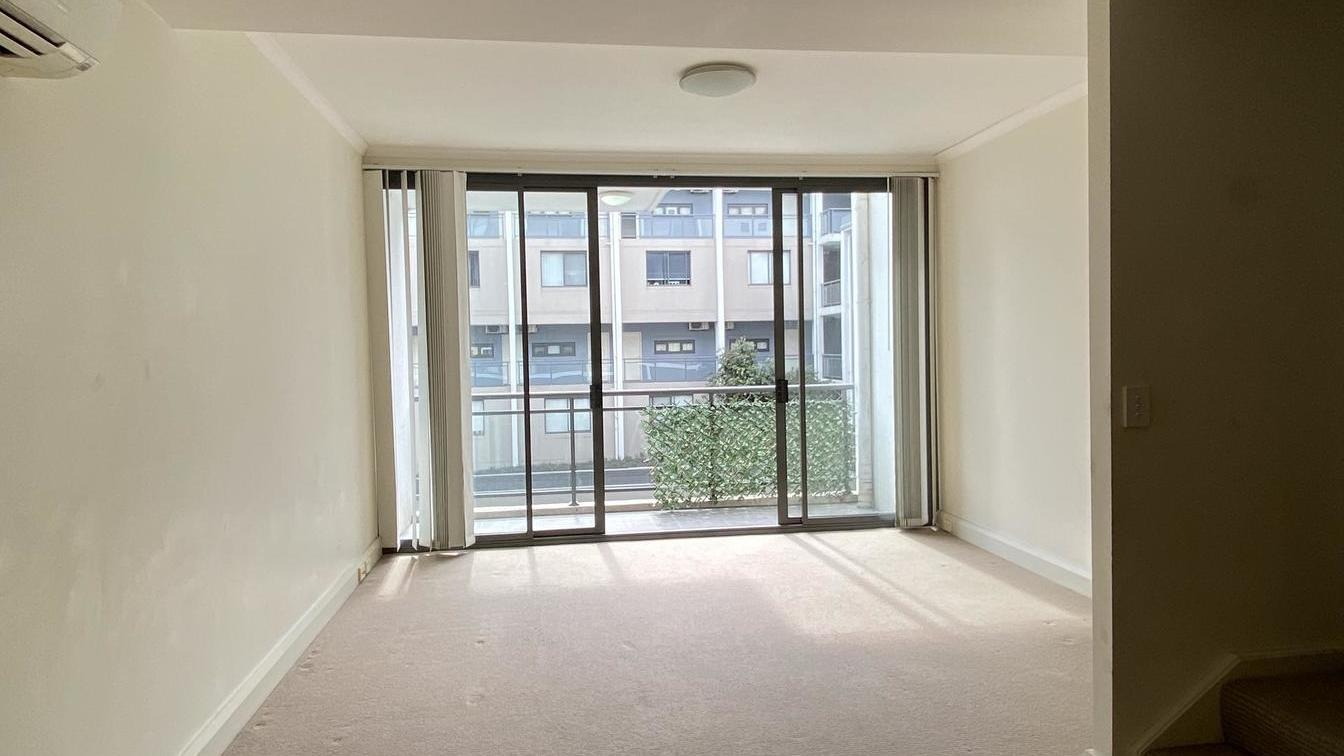 2 Bedroom Split Level - Affordable Housing - 16e/541 Pembroke Rd, Leumeah NSW 2560 - 1