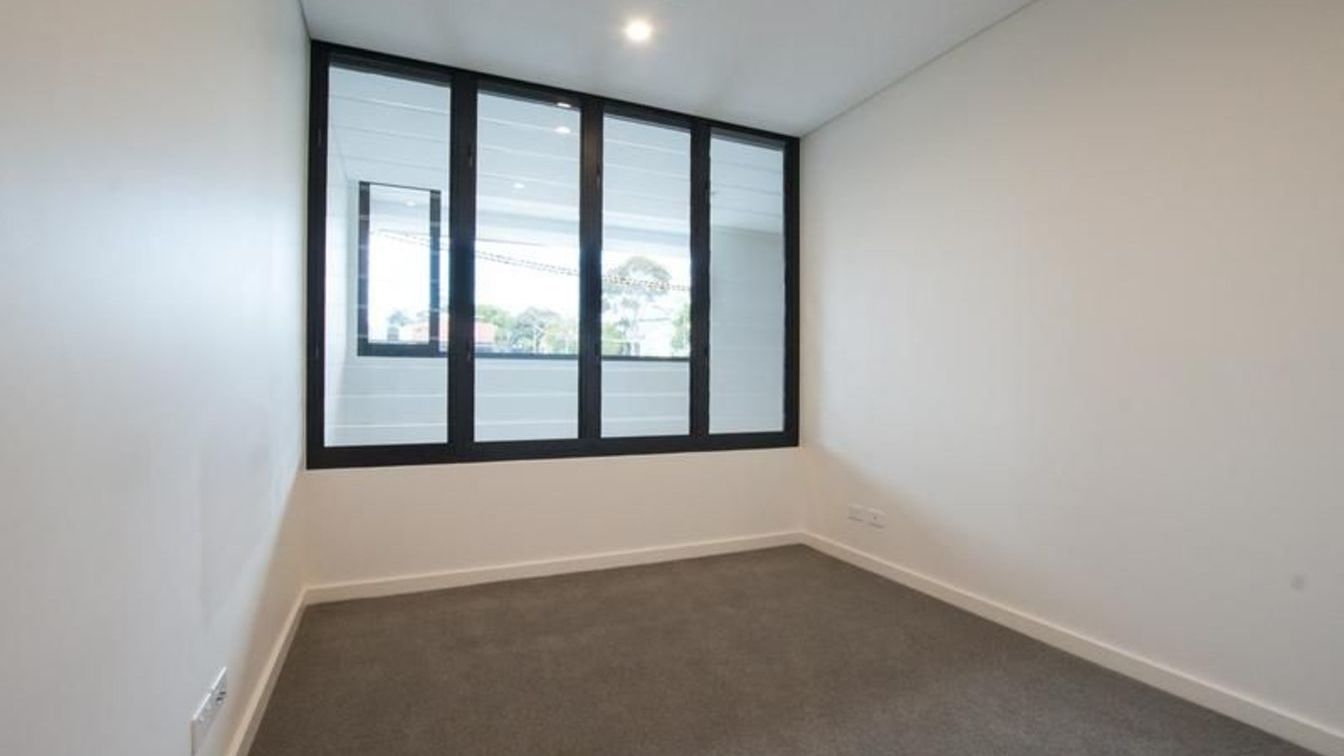 Affordable two bedroom terrace (Corner of Wentworth & Cowper Streets) - 30A Wentworth St, Glebe NSW 2037 - 4