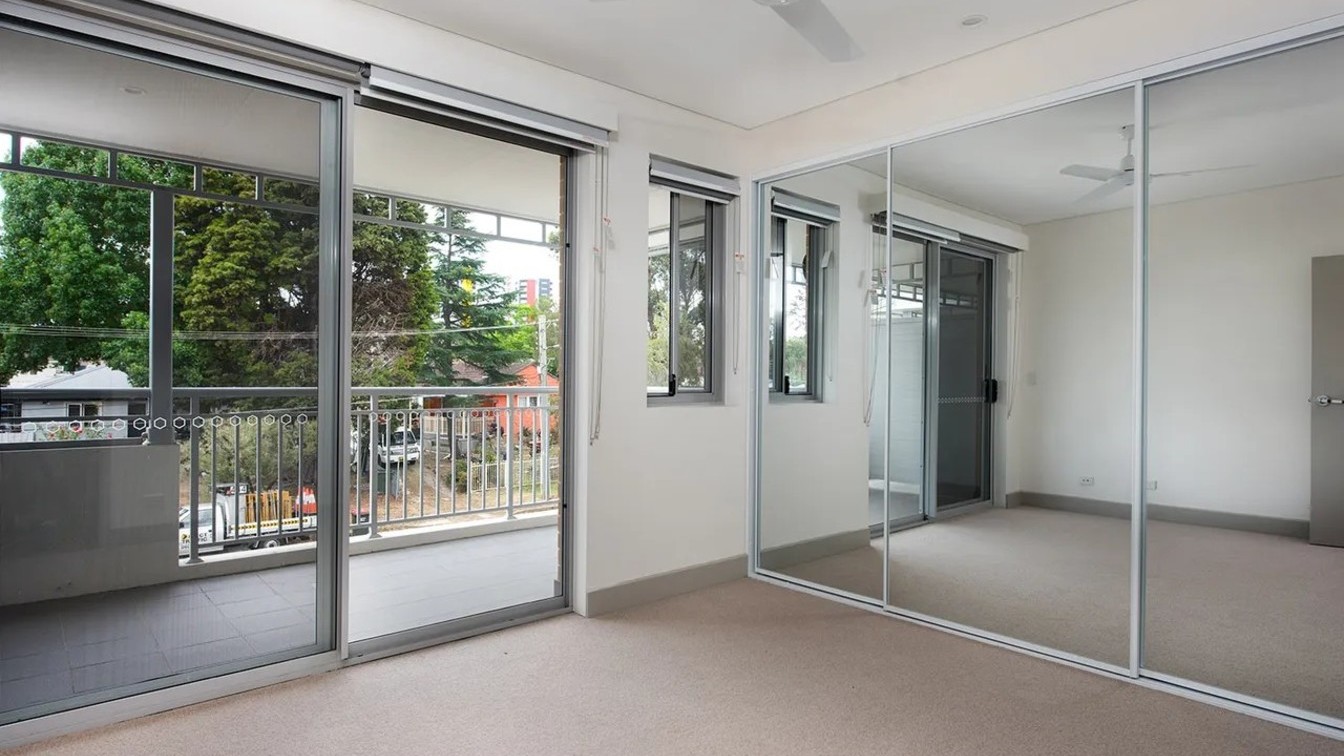 Modern 3-bedroom Townhouse Available - NRAS Affordable Housing   - 9/23 Gallop St, Warwick Farm NSW 2170 - 3