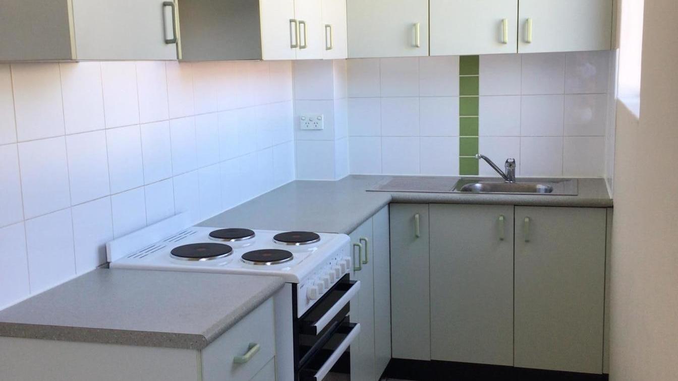 Spacious two bedroom apartment in Liverpool - 3/24 Hoxton Park Rd, Liverpool NSW 2170 - 2