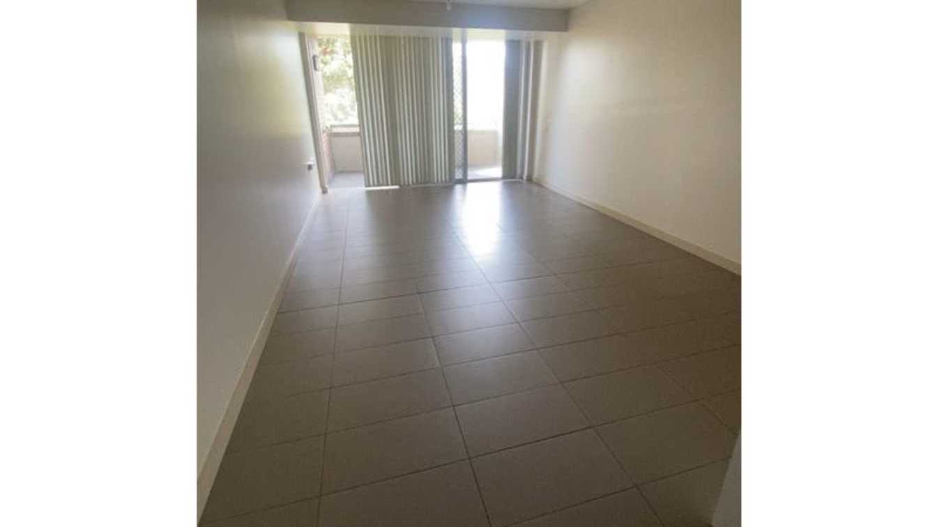 SPACIOUS 2 BEDROOMS UNIT NOW AVAILABLE! CLOSE TO PARRAMATTA CBD - 13/15 Sturt St, Telopea NSW 2117 - 7