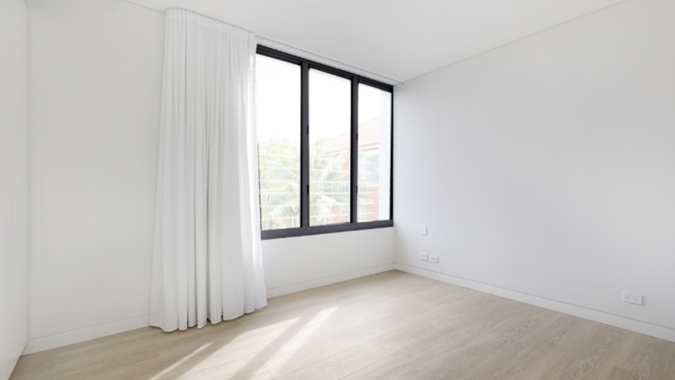 AFFORDABLE HOUSING - As new state-of-the-art 2 bedroom apartment - 6/14 Fletcher St, Bondi NSW 2026 - 4