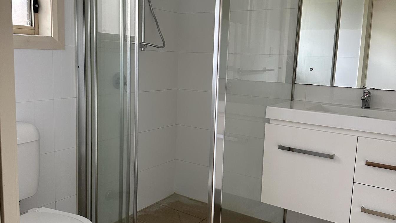 Modern and spacious 3-bedroom Villa - 74-76 Hastings River Dr, Port Macquarie NSW 2444 - 6