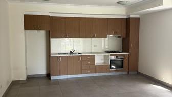 1 Bedroom Unit – In the Heart of Fairfield – Available Now!  - 405/5 Hamilton Rd, Fairfield NSW 2165 - 2