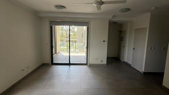 1 Bedroom Unit – In the Heart of Fairfield – Available Now!  - 405/5 Hamilton Rd, Fairfield NSW 2165 - 4