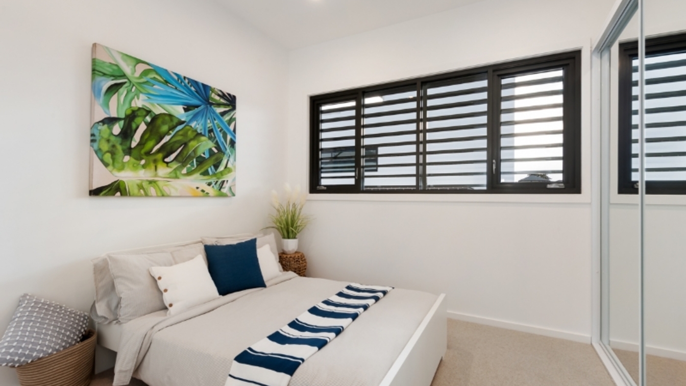 Elevated Outlook in Small complex - 5/10 Durbar Ave, Kirrawee NSW 2232 - 3