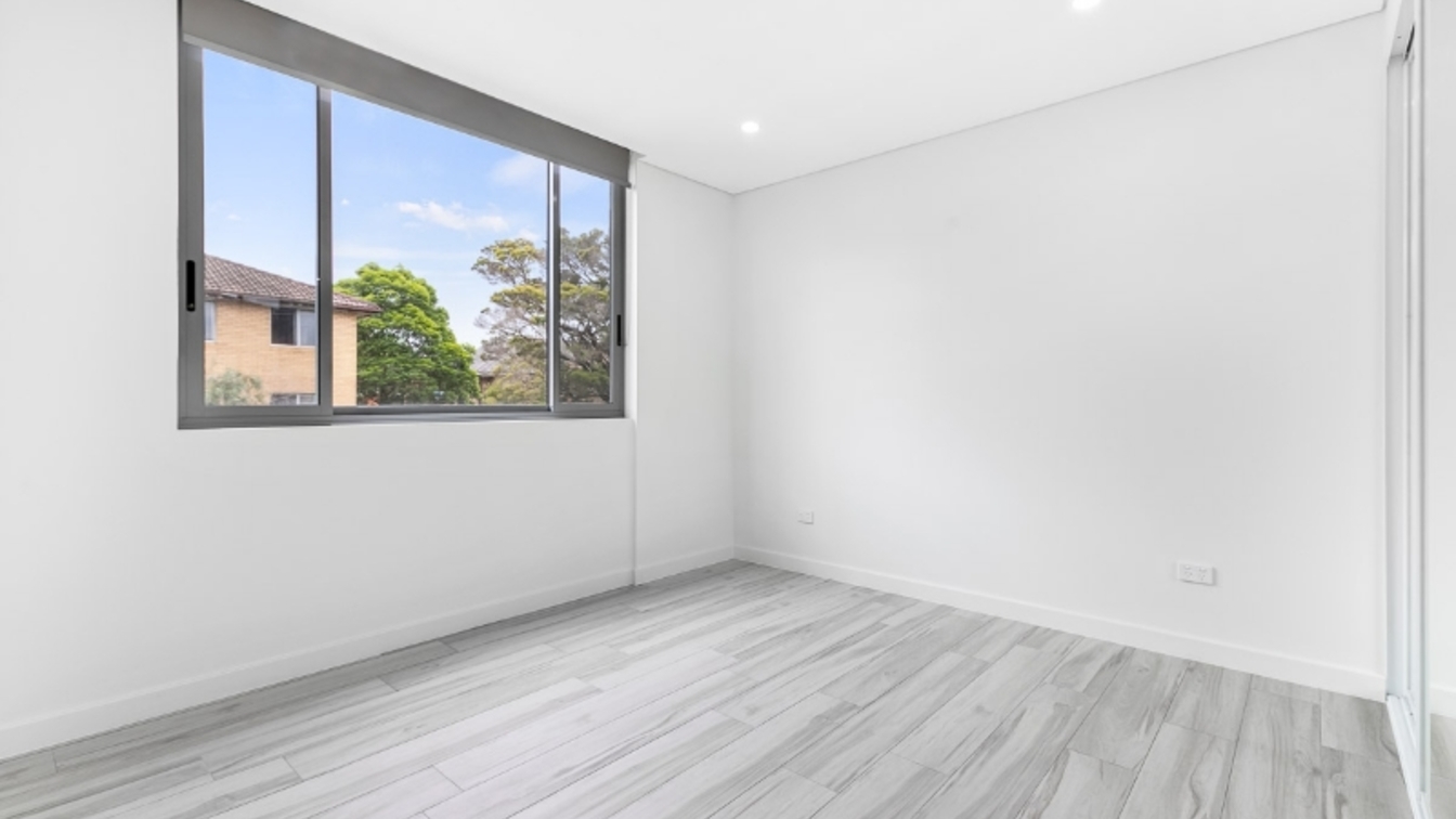 STYLISH COURTYARD APARTMENT - AFFORDABLE HOUSING - 5/3 York St, Belmore NSW 2192 - 5